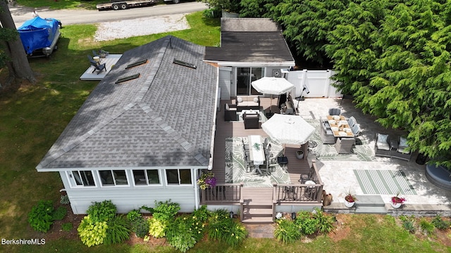 89 Narragansett Ave, Lanesborough, MA 01237 - photo 2