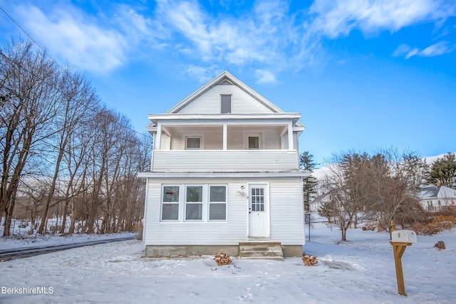 view of front of property