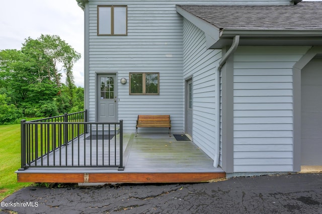 26 Filomena Dr, Pittsfield, MA 01201 - view of wooden deck