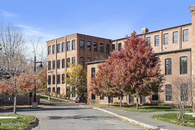 160 Water St Unit 407, Williamstown, MA 01267 - view of building exterior