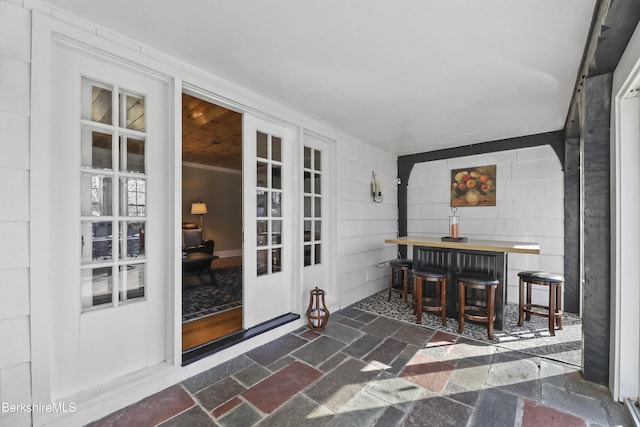 sunroom / solarium with bar