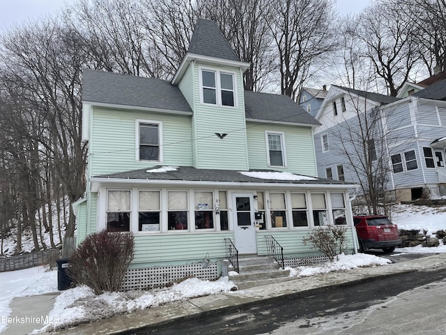 view of front of home