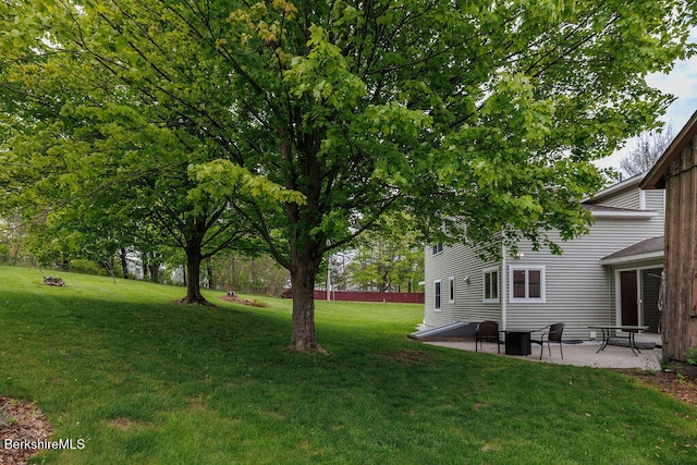 45 State Line Rd, West Stockbridge, MA 01266 - view of grassy yard with a patio