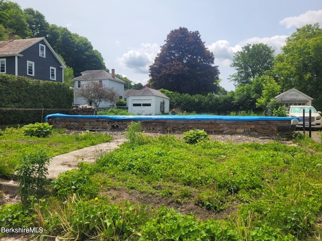 41 E Jordan St, Adams, MA 01220