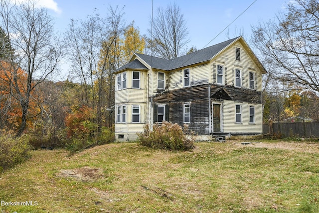 1 Pittsfield Rd, Lenox, MA 01240 - view of front of house with a front yard