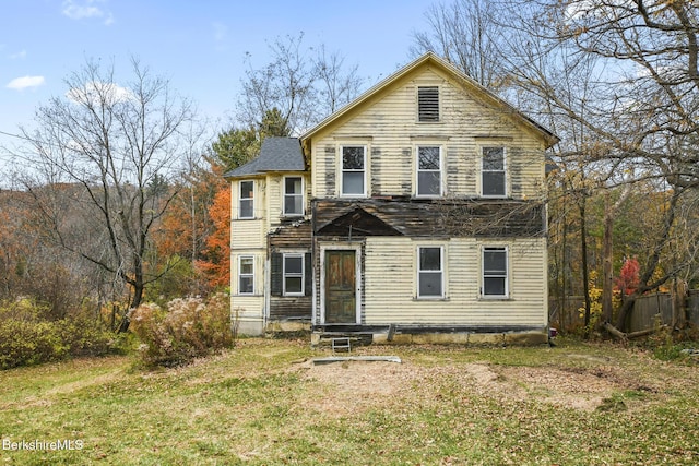 1 Pittsfield Rd, Lenox, MA 01240 - view of front property featuring a front lawn