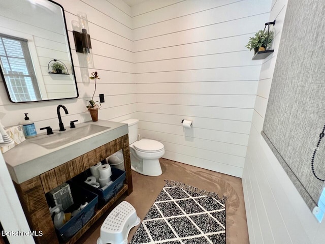 813 E St, Lenox, MA 01240 - photo 65