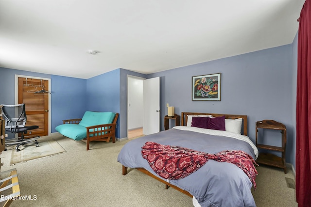 view of carpeted bedroom