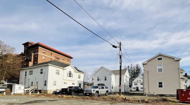 view of road featuring a residential view