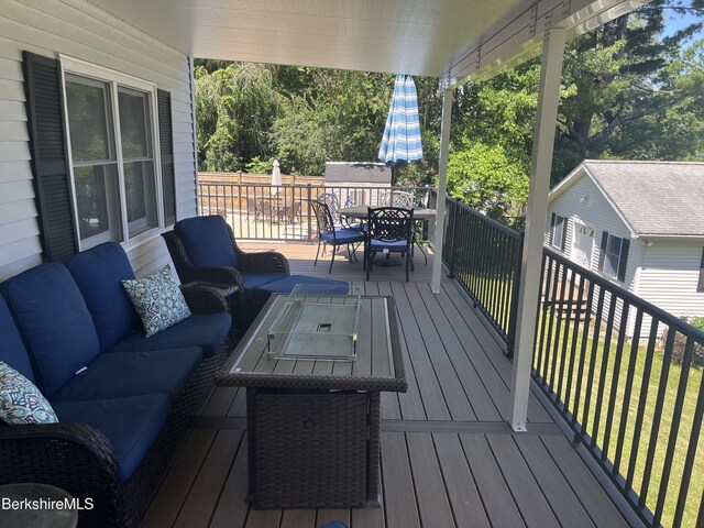 4 Wabasso St, Lanesborough, MA 01237 - photo 6