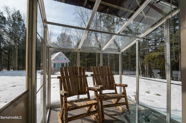 view of unfurnished sunroom