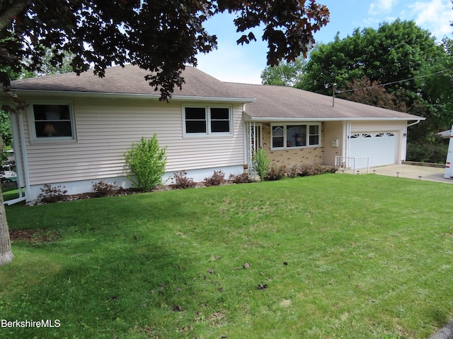 19 Grandview Ter, Adams, MA 01220 - view of grassy yard