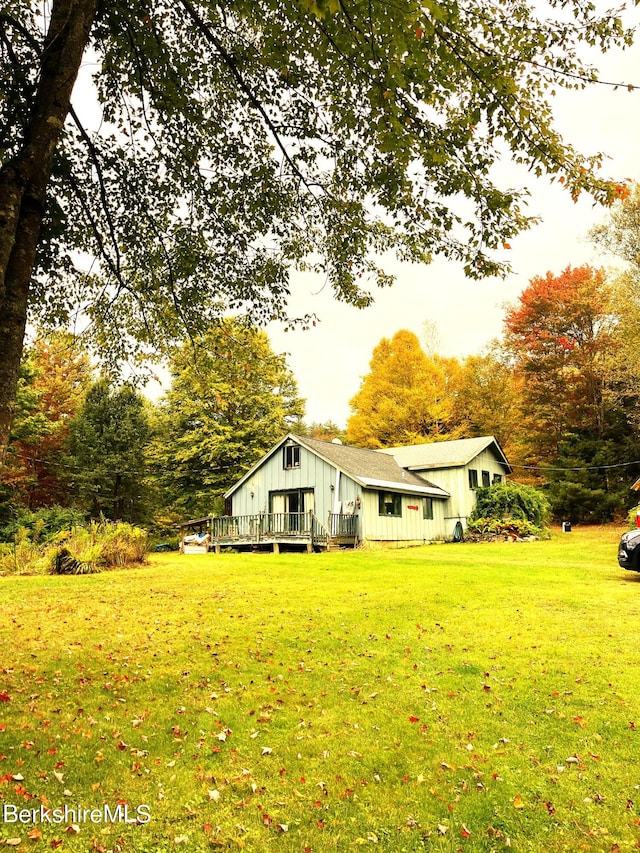 view of yard featuring a deck