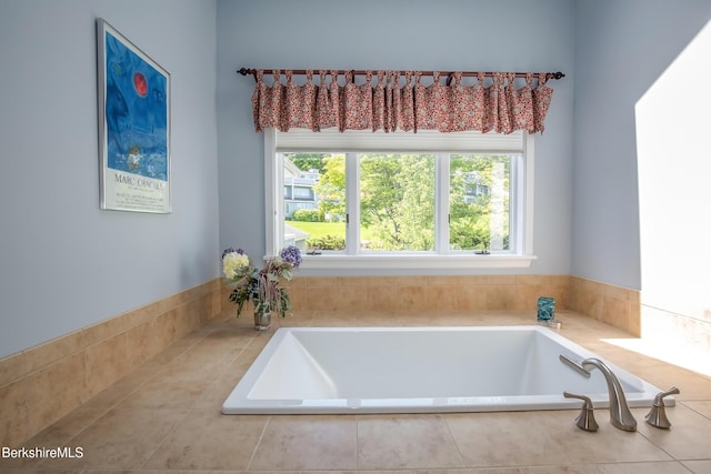 770 Summer St Unit 5D, Lee, MA 01238 - bathroom with a bath