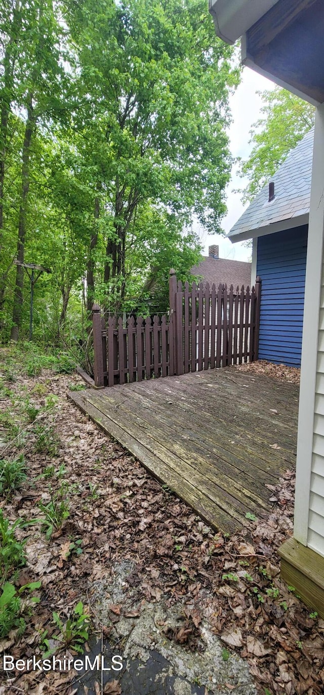 301 Walnut St, North Adams, MA 01247 - deck featuring fence