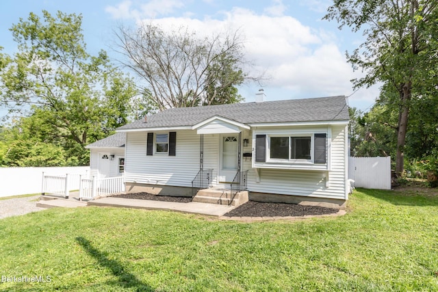 3 Burke Ave, Pittsfield, MA 01201 - bungalow-style home featuring roof with shingles