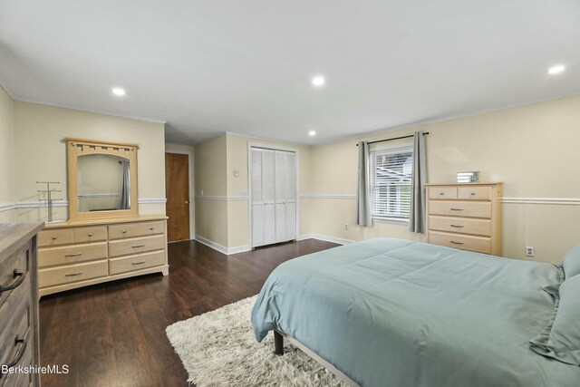 24 Henderson Rd, Williamstown, MA 01267 - bedroom with recessed lighting, dark wood-type flooring, a closet, and baseboards