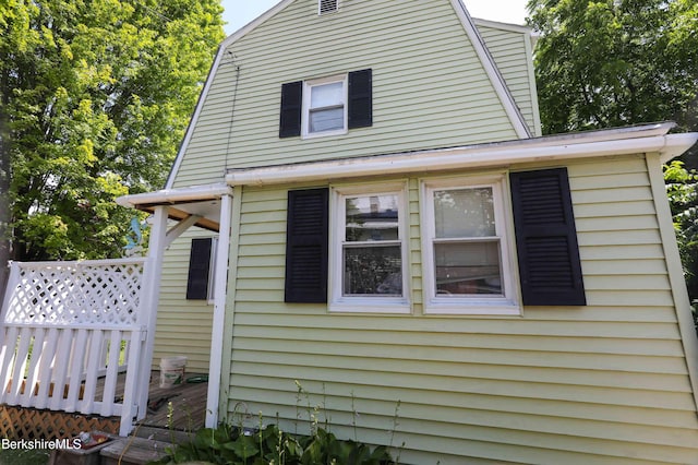 501/2 Williams St, North Adams, MA 01247 - photo 2