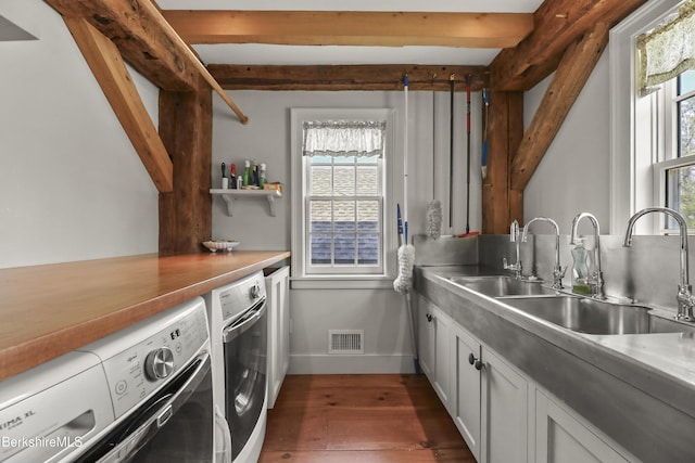 16 Glendale Middle Rd, Stockbridge, MA 01262 - laundry area featuring washing machine and clothes dryer, dark wood-style flooring, healthy amount of natural light, and baseboards