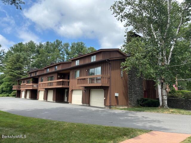 53 Churchill Crst Unit 53, Pittsfield, MA 01201 - view of property
