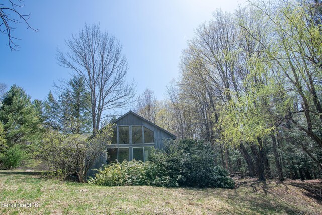 207-209 Main St, Becket, MA 01223 - exterior space