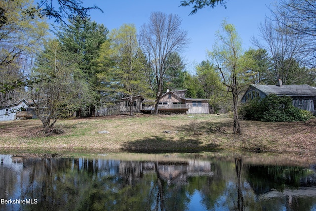 207-209 Main St, Becket, MA 01223 - view of water feature