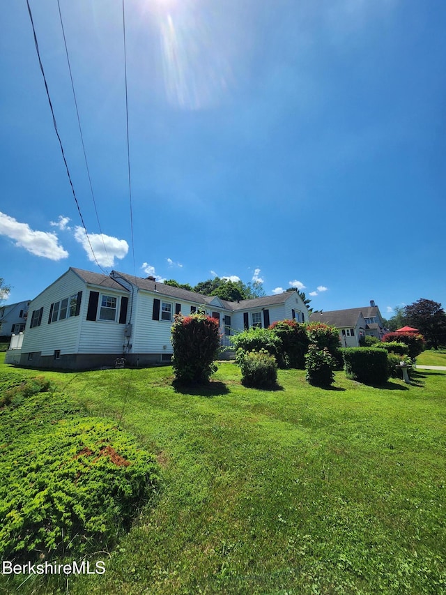 147 Cole Ave, Pittsfield, MA 01201 - photo 2