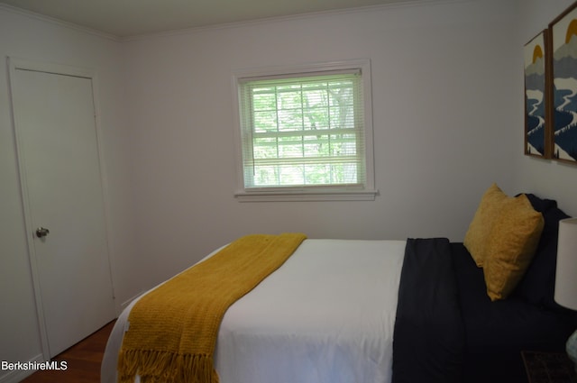 162 Ymca Rd, Becket, MA 01223 - bedroom featuring crown molding and wood finished floors