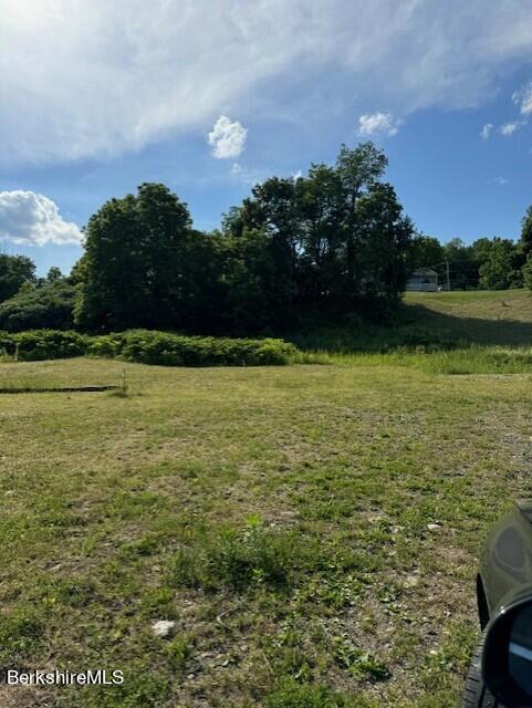 12 S St, Cheshire, MA 01225 - photo 4