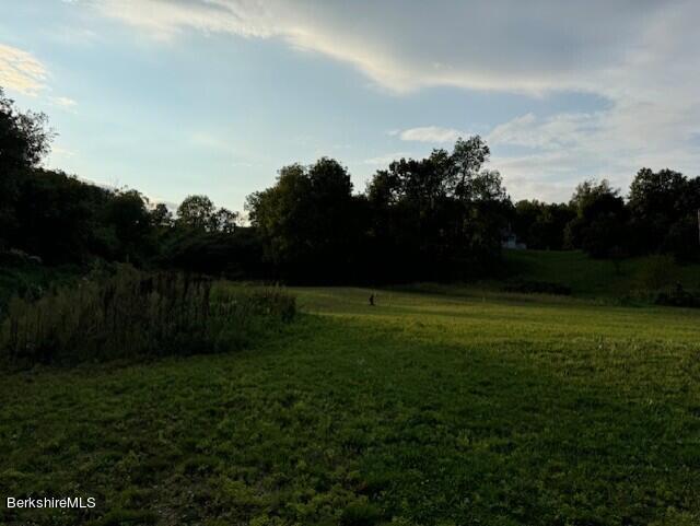 12 S St, Cheshire, MA 01225 - photo 6