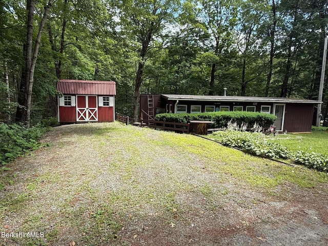 137 Sherwood Dr, Becket, MA 01223 - photo 7
