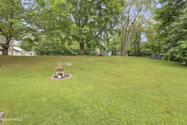 4 Beaumont Dr, Pittsfield, MA 01201 - photo 36
