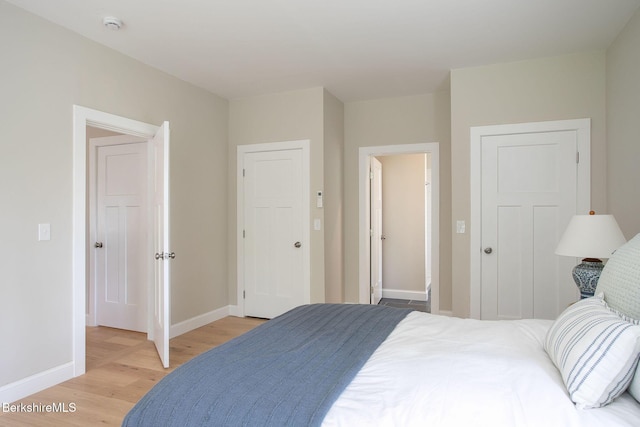 60 Parsley Ln, Sheffield, MA 01257 - bedroom featuring light wood-style floors and baseboards