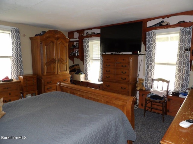 32 Williamsburg Rd, Worthington, MA 01098