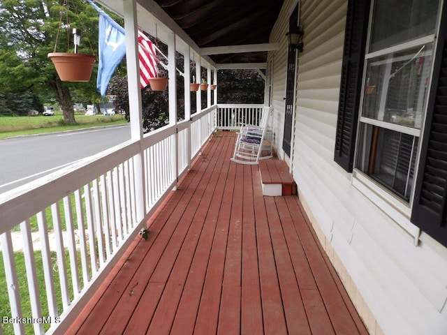 32 Williamsburg Rd, Worthington, MA 01098