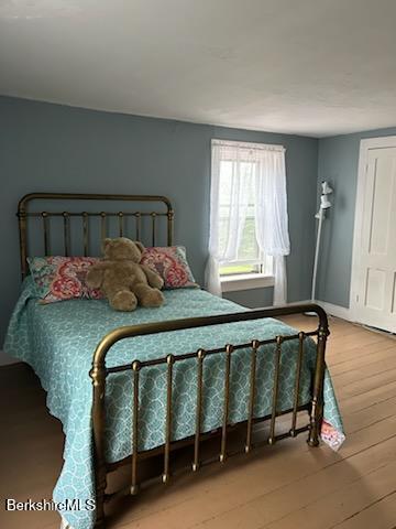 32 Williamsburg Rd, Worthington, MA 01098