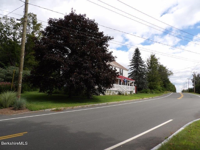 32 Williamsburg Rd, Worthington, MA 01098