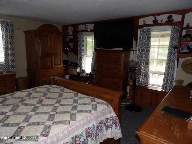 32 Williamsburg Rd, Worthington, MA 01098
