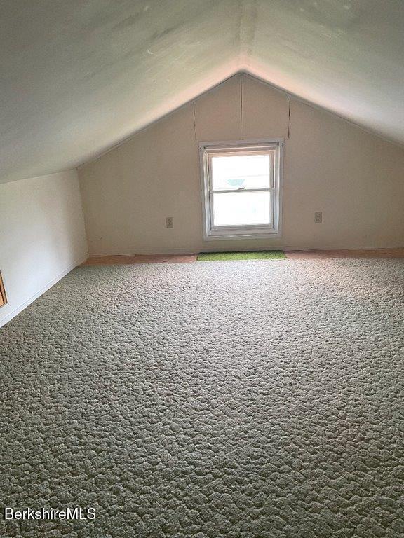 11 Oriole St, Pittsfield, MA 01201 - photo 18
