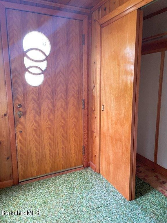 11 Oriole St, Pittsfield, MA 01201 - photo 9