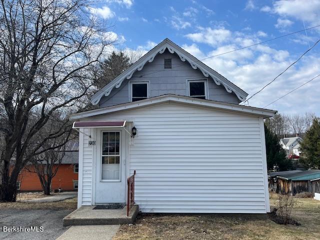 230 Grove St, Great Barrington, MA 01236 - view of front of home
