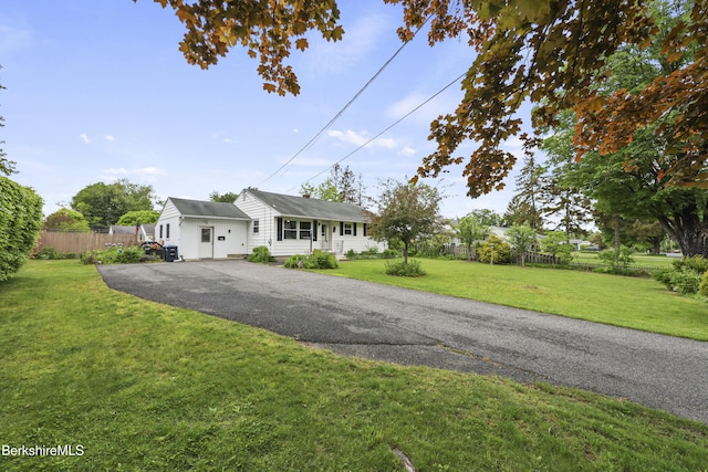 171 Harryel St, Pittsfield, MA 01201 - photo 1
