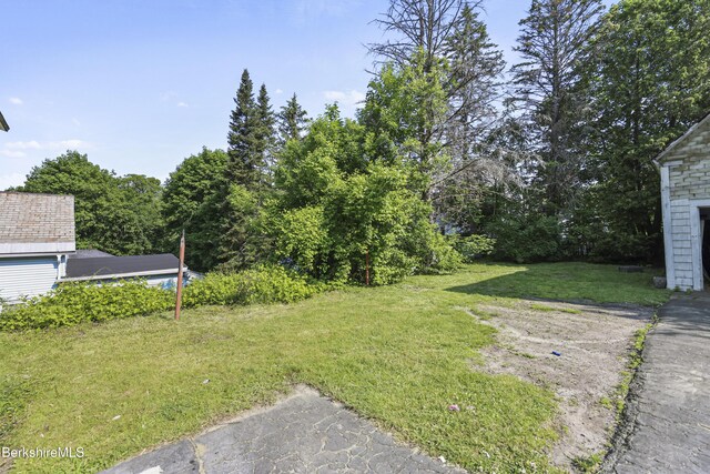 35 Jackson St, North Adams, MA 01247 - photo 23