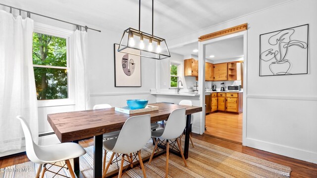76 New Lenox Rd, Lenox, MA 01240 - dining room with light wood-type flooring, healthy amount of natural light, recessed lighting, and baseboards