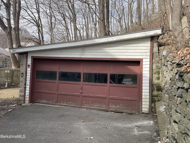 view of detached garage