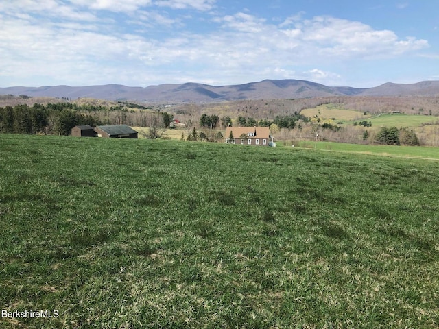 860 Stratton Rd, Williamstown, MA 01267 - mountain view with rural landscape