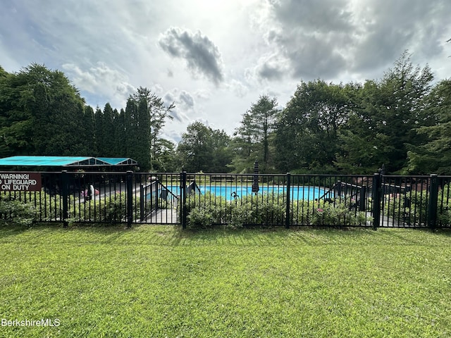 11 Prospect Hill Rd Unit 1, Stockbridge, MA 01262 - view of yard