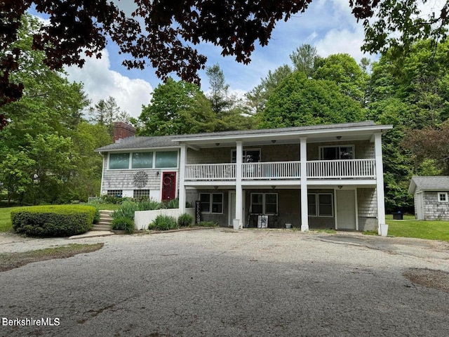 view of front of home