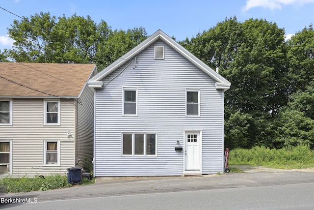 102 Pontoosuc Ave, Pittsfield, MA 01201 - rear view of property