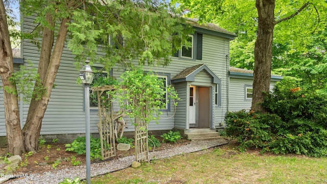 349 New Lenox Rd, Lenox, MA 01240 - view of front of house